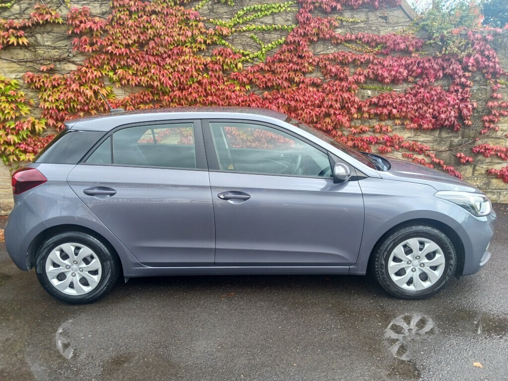 Hyundai I20 Active Black #14