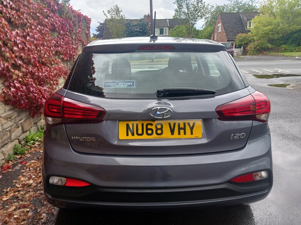 Hyundai I20 Active Black #12