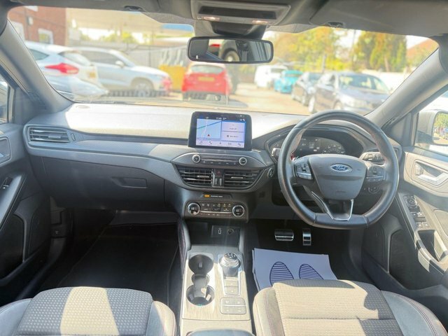 Ford Focus 1.0T Ecoboost St-line X Hatchback EU68PHX Grey #6