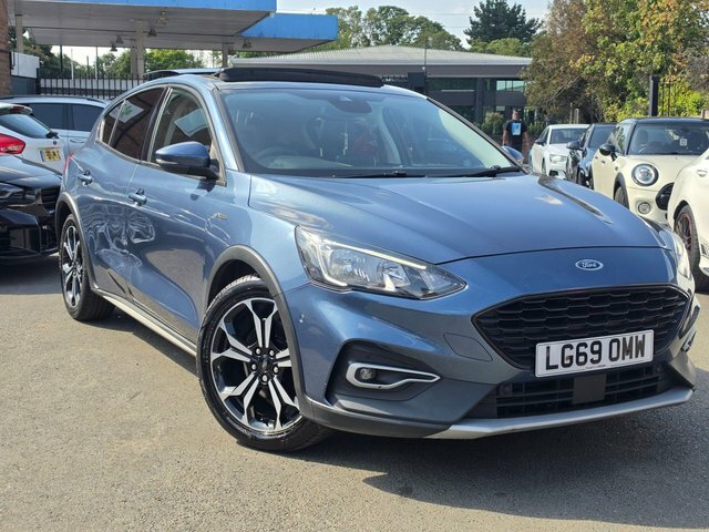 Ford Focus 1.0T Ecoboost Active X Hatchback E LG69OMW Blue