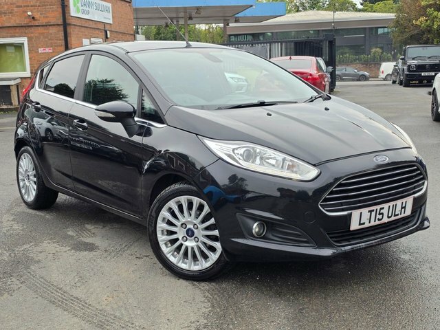 Ford Fiesta 1.0T Ecoboost Titanium Hatchback Powers Black
