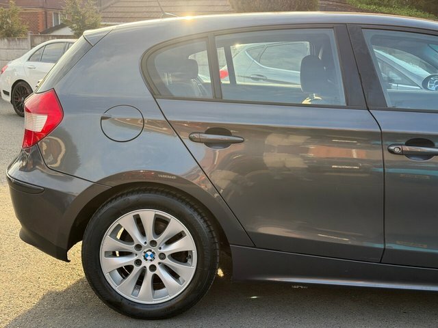 BMW 1 Series 2.0 118D M Black #5