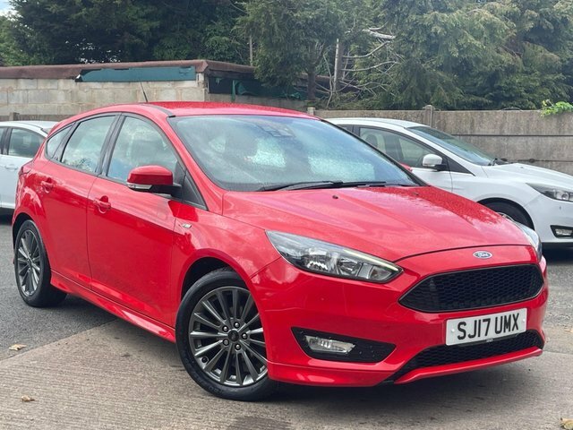 Ford Focus 1.0T Ecoboost St-line Hatchback Eu Red