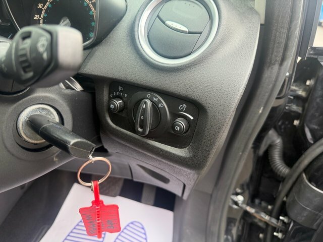 Ford Fiesta 1.0 Ecoboost Zetec Red #26