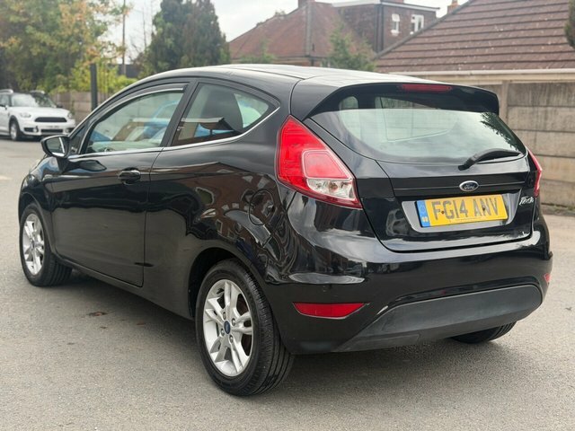 Ford Fiesta 1.0 Ecoboost Zetec Red #12
