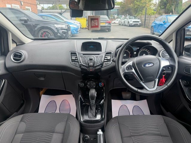 Ford Fiesta 1.6 Zetec Hatchback Powershift Euro 5 Black #2