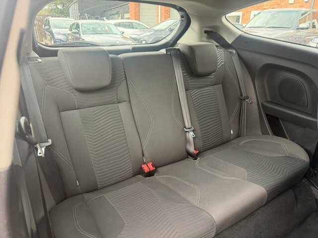 Ford Fiesta 1.0 Ecoboost Zetec Red #52