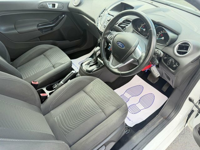Ford Fiesta Hatchback Blue #8