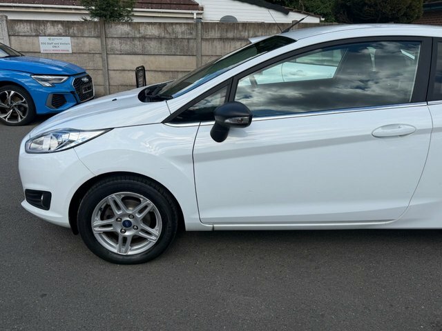 Ford Fiesta Hatchback Blue #19