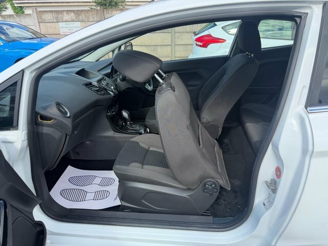 Ford Fiesta Hatchback Blue #39