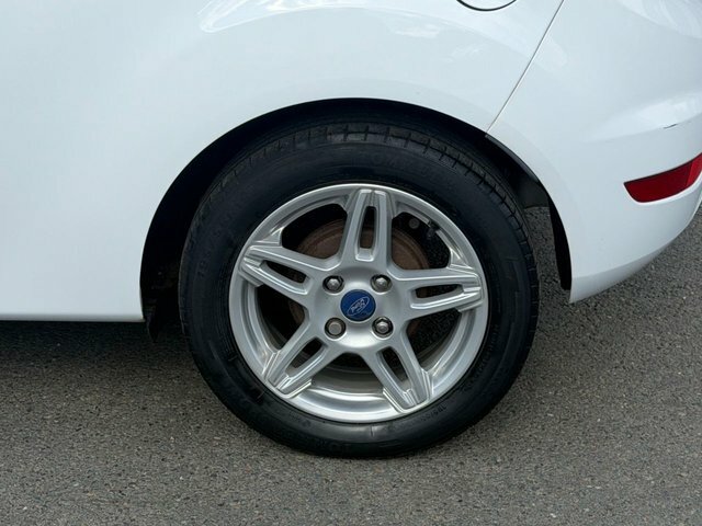 Ford Fiesta Hatchback Blue #45