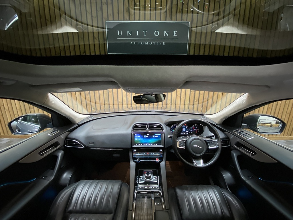 Jaguar F-Pace D180 Portfolio OY20RSV Grey #4