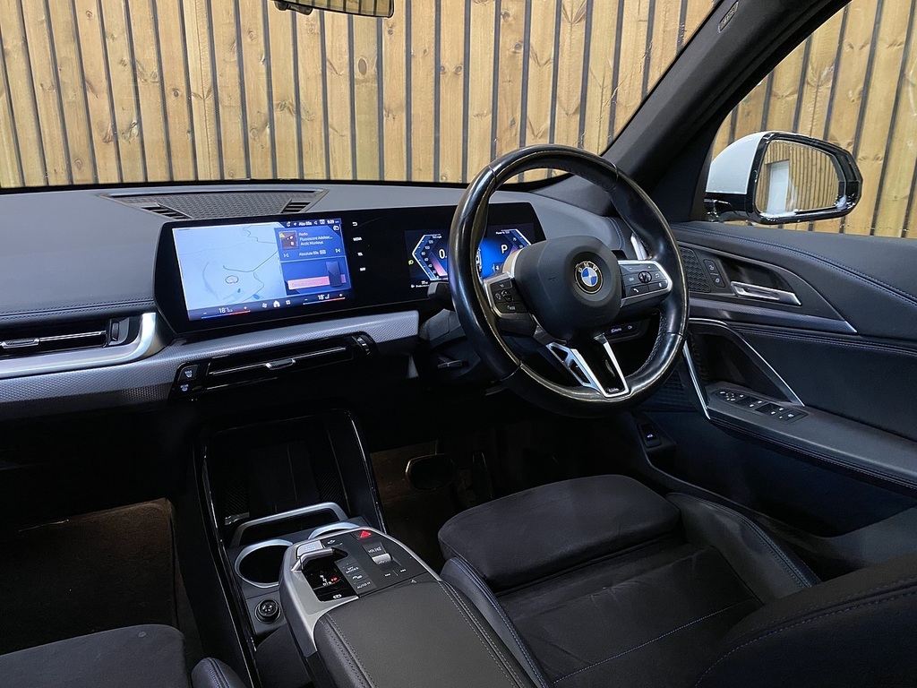 BMW X1 23I Mht M Sport White #3