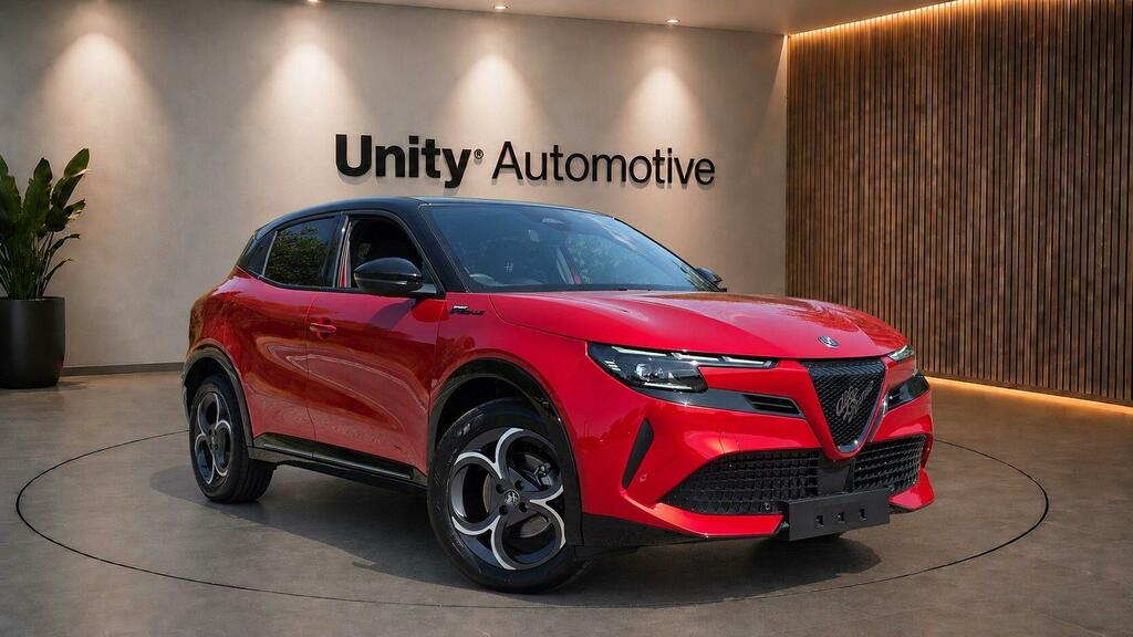 Alfa Romeo Junior 54Kwh Elettrica Sport Speciale Red