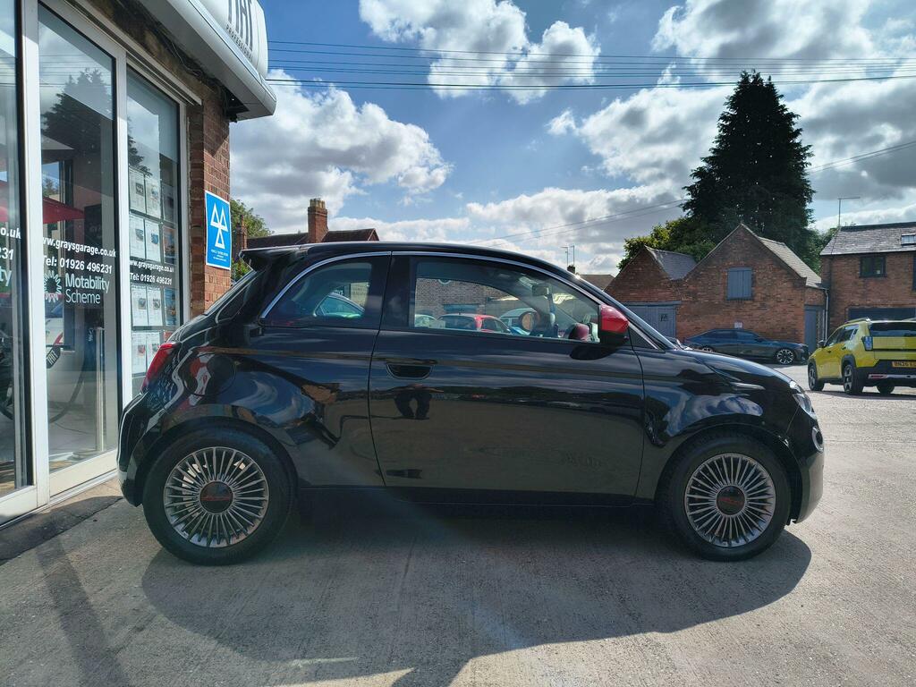 Fiat 500E 42Kwh Red Hatchback 118 Ps Black #3