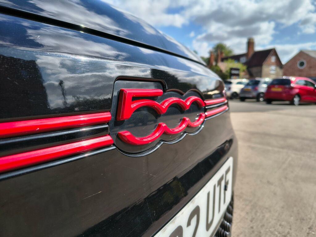 Fiat 500E 42Kwh Red Hatchback 118 Ps Black #6