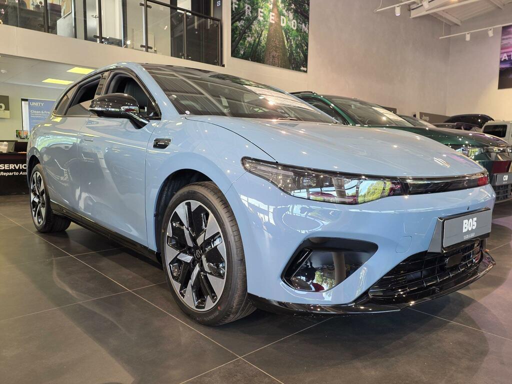 Leapmotor B05 67.1Kwh Auto 5dr Blue