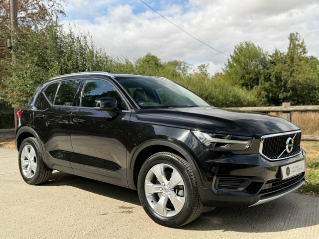 Volvo XC40 T4 Momentum Suv Black #2