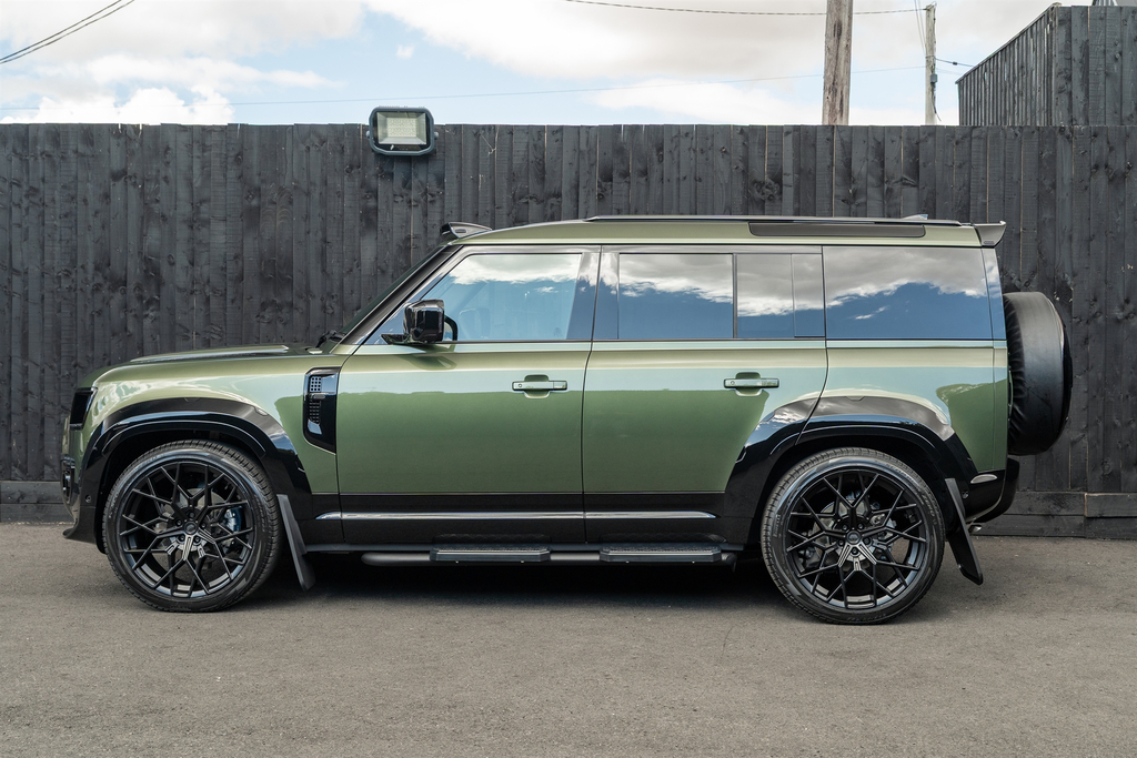 Land Rover Defender 110 3.0 D250 Mhev S Hard Top Suv 4Wd E Green #3