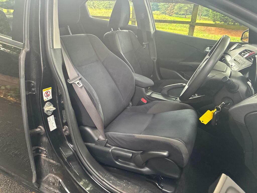 Honda Civic Se White #2