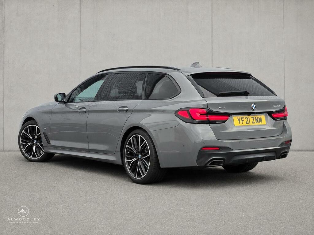 BMW 5 Series 3.0 530D Mht M Sport Touring Steptronic Xdrive Eur Grey #3