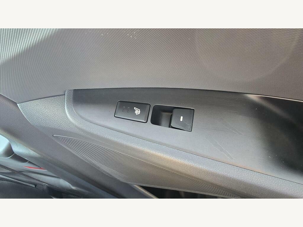 Hyundai Ioniq Hatchback #26