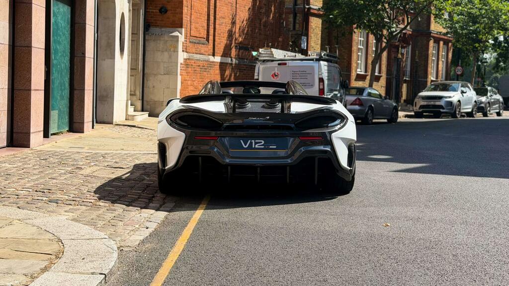 McLaren 600LT 3.8 600Lt V8 White #4