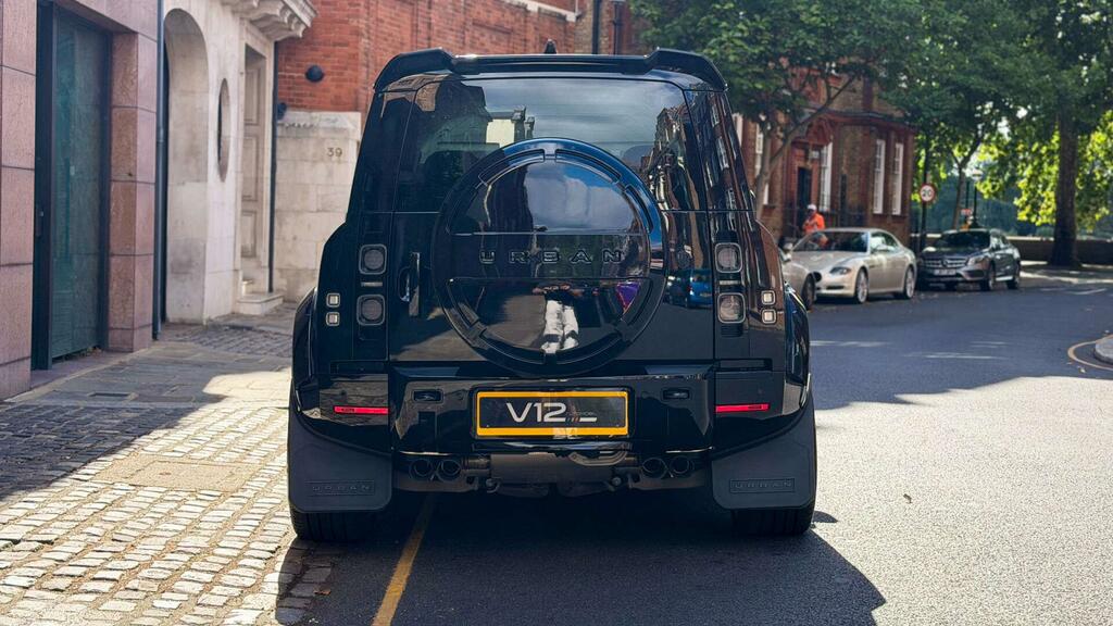 Land Rover Defender Octa Grey #13