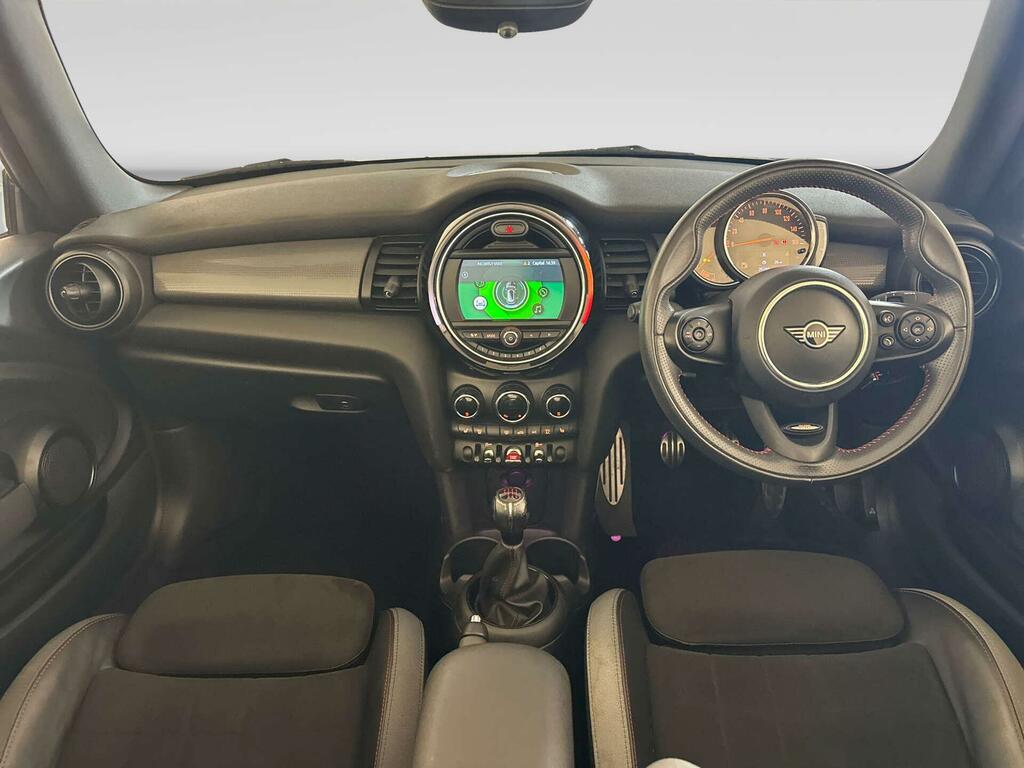 Mini Convertible 1.5 Cooper Sport Convertible Eur Black #2