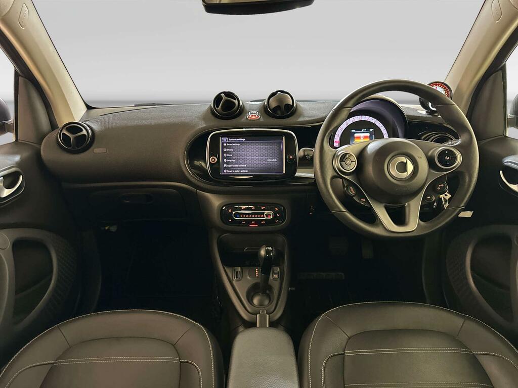 Smart Fortwo Coupe 17.6Kwh Prime Exclusive Coupe 2 LL22GFU White #2