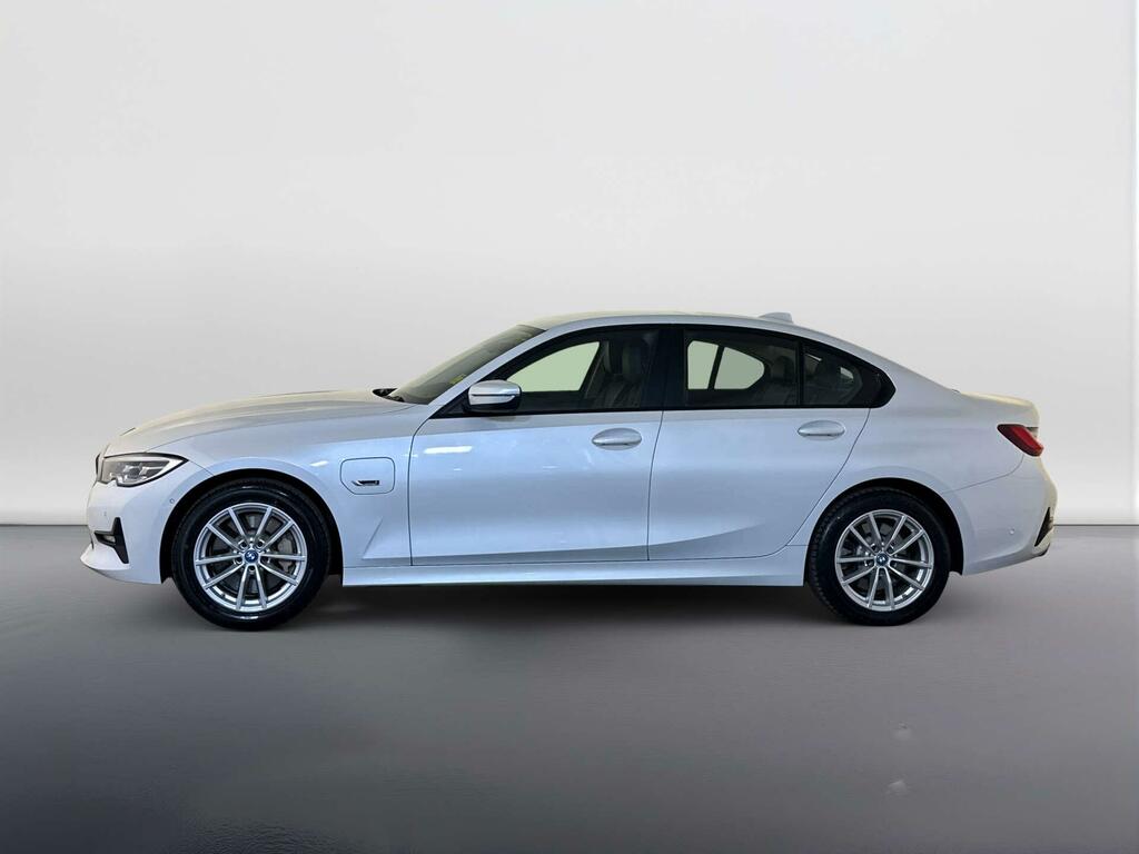 BMW 3 Series 2.0 330E 12Kwh Se Pro Saloon Plug-in Hy DF71HTK White #5