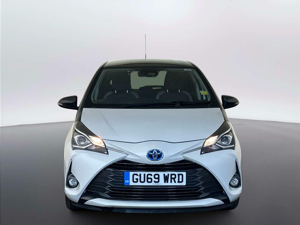 Toyota Yaris 1.5 Vvt-h Y20 Hatchback Hybrid E-cvt Eu White #3