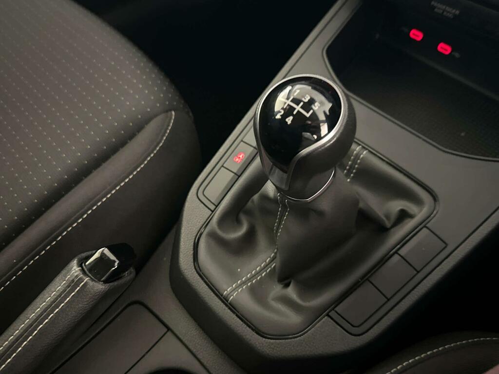 Seat Ibiza 1.0 Tsi Se Technology Hatchback #23