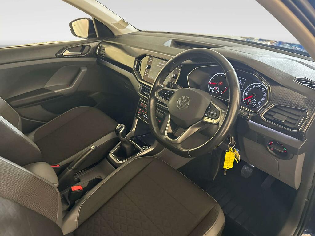 Volkswagen T-Cross 1.0 Tsi R Line Suv Dsg 115 Ps Black #14