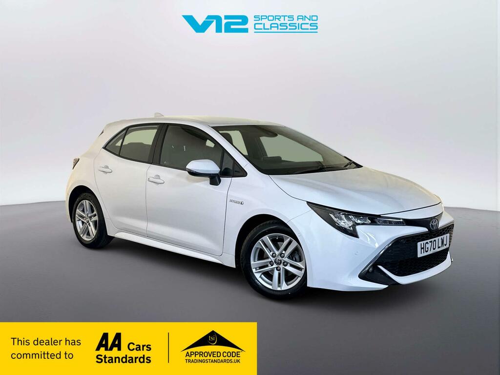 Toyota Corolla 1.8 Vvt-h Gpf Icon Tech Hatchback Hybri White