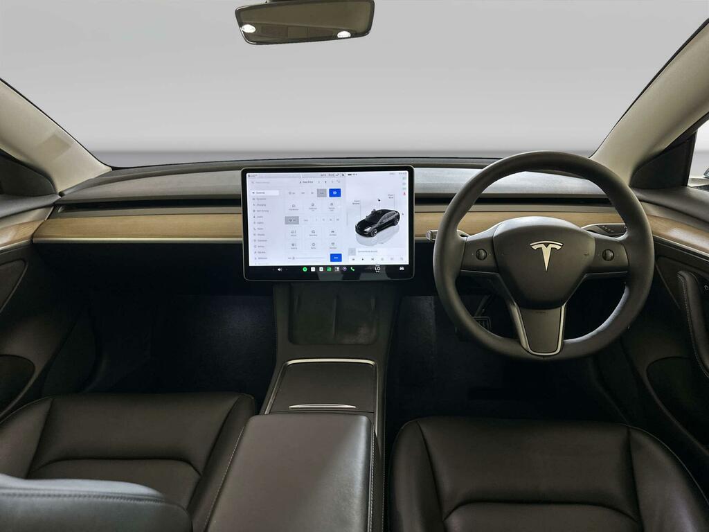 Tesla Model 3 Dual Motor Long Range Saloon 4 Black