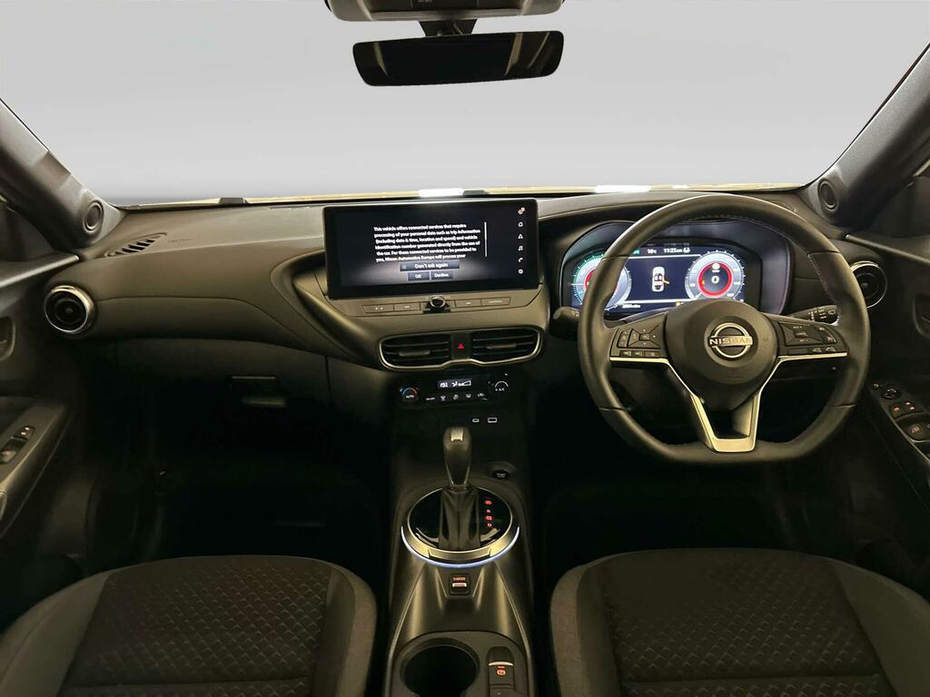 Nissan Juke 1.6 N-connecta Suv Hybrid Euro 6 White #2