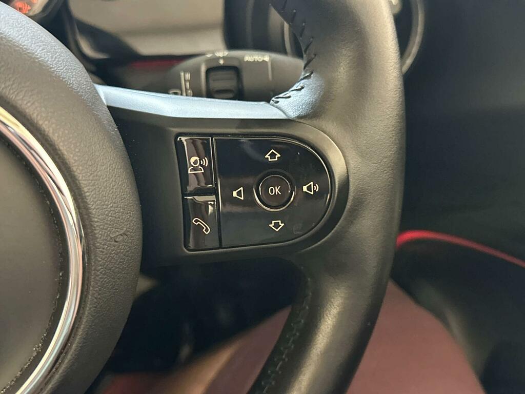 Mini Convertible 2.0 John Cooper Red #17