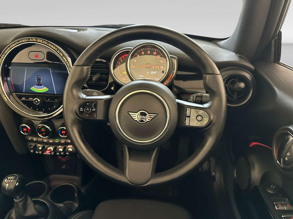 Mini Convertible 2.0 John Cooper Red #13