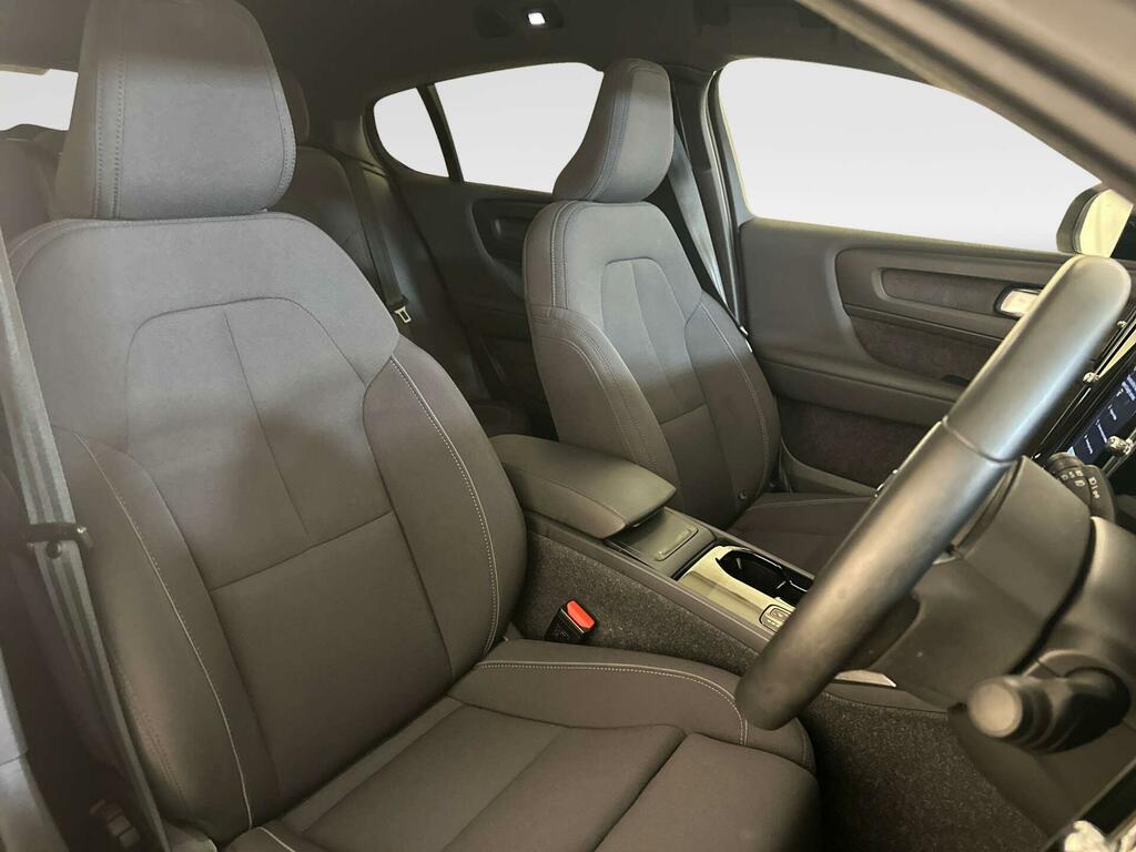 Volvo C40 Plus Silver #13