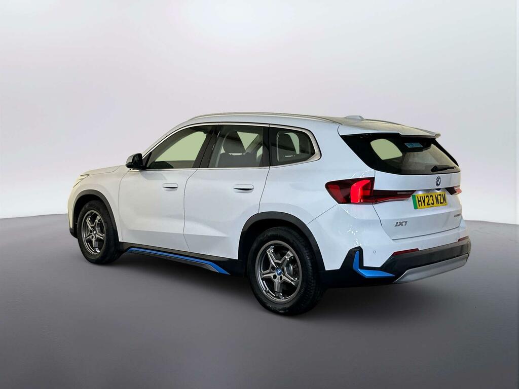 BMW iX1 30 66.5Kwh Xline Suv Xdrive 11K White #6