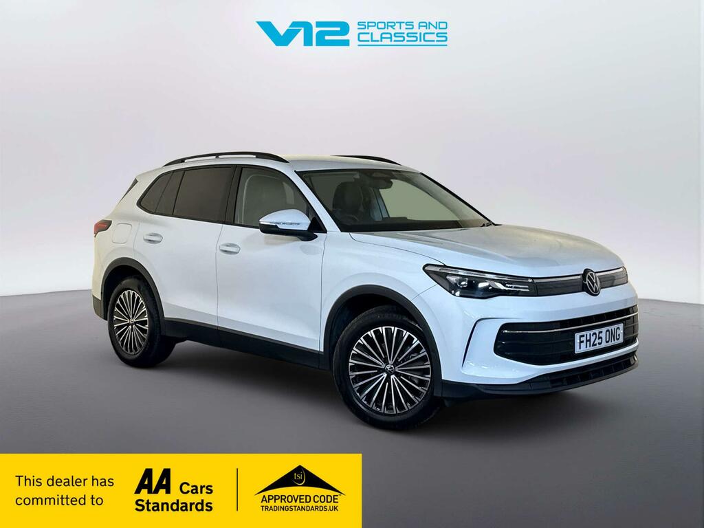 Volkswagen Tiguan 1.5 Etsi Mhev Life Suv Hybrid Dsg Euro White