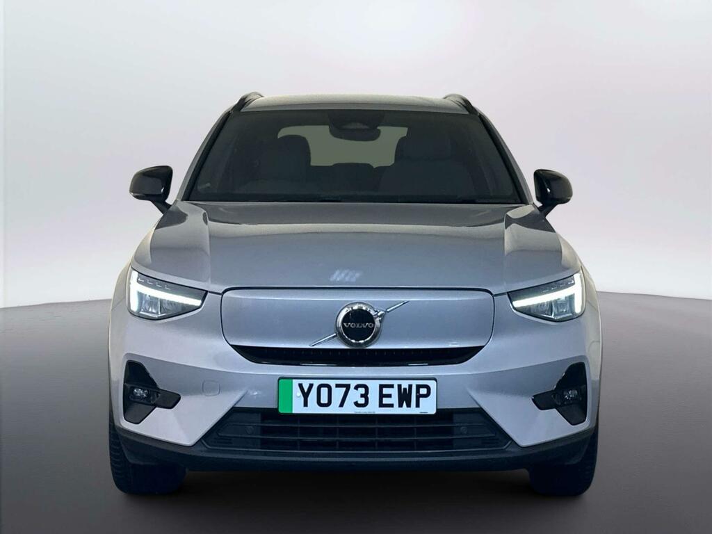 Volvo XC40 Plus, B4 Mild Hybrid, Dark Silver #3