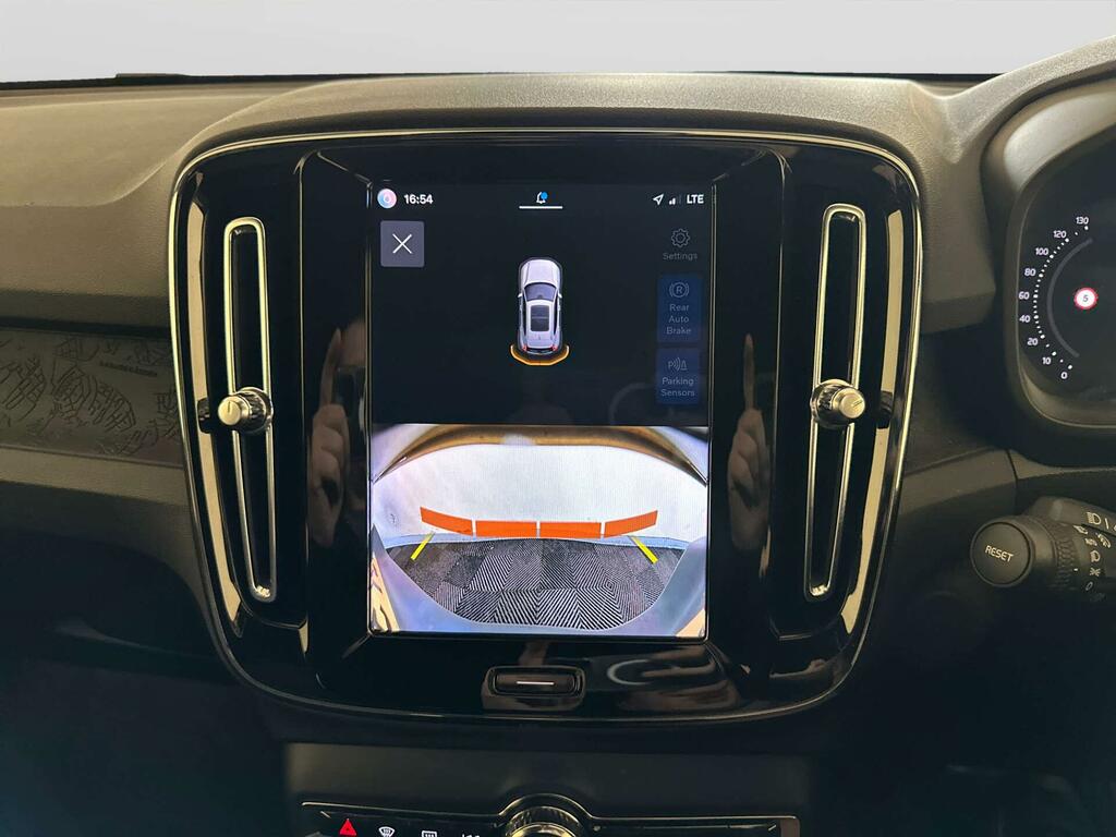 Volvo XC40 Plus, B4 Mild Hybrid, Dark Silver #23