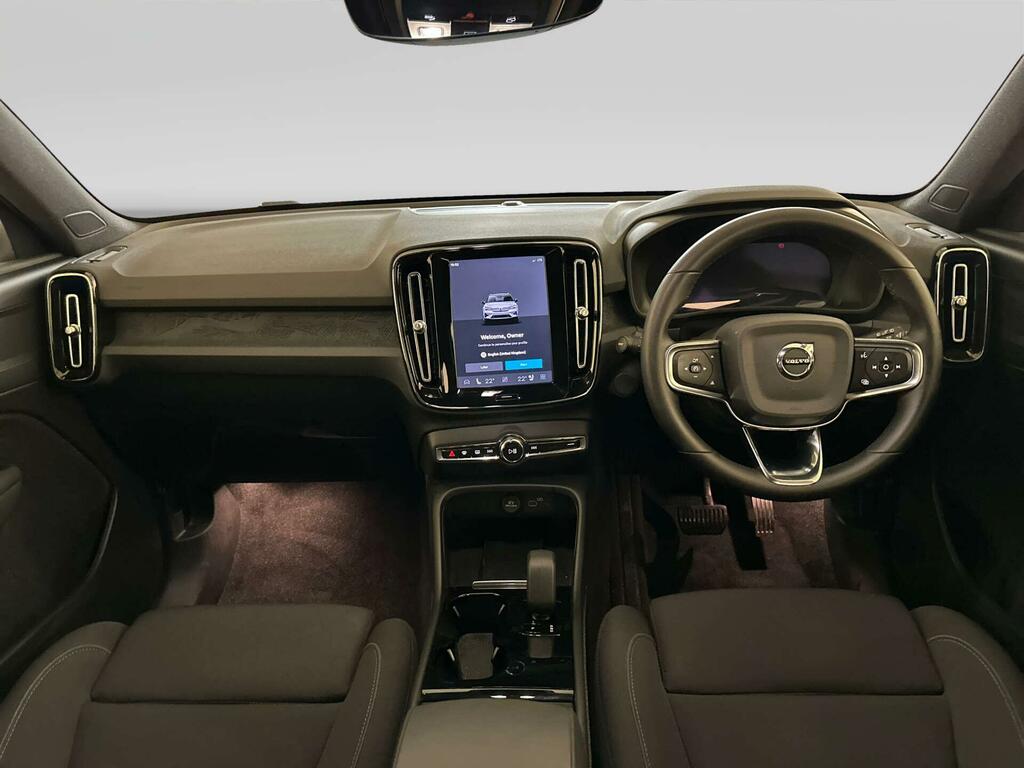 Volvo XC40 Plus, B4 Mild Hybrid, Dark Silver #2