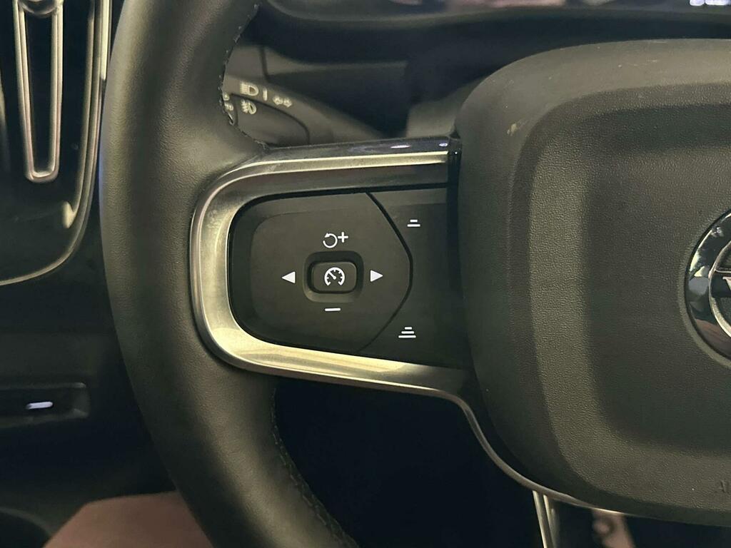 Volvo XC40 Plus, B4 Mild Hybrid, Dark Silver #16