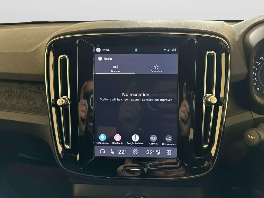 Volvo XC40 Plus, B4 Mild Hybrid, Dark Silver #22