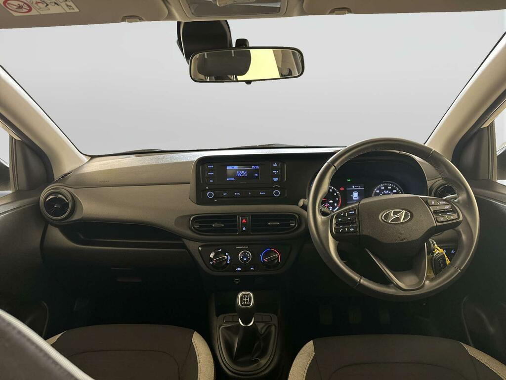 Hyundai I10 1.0 Se Hatchback Euro 6 Ss 6 White #2