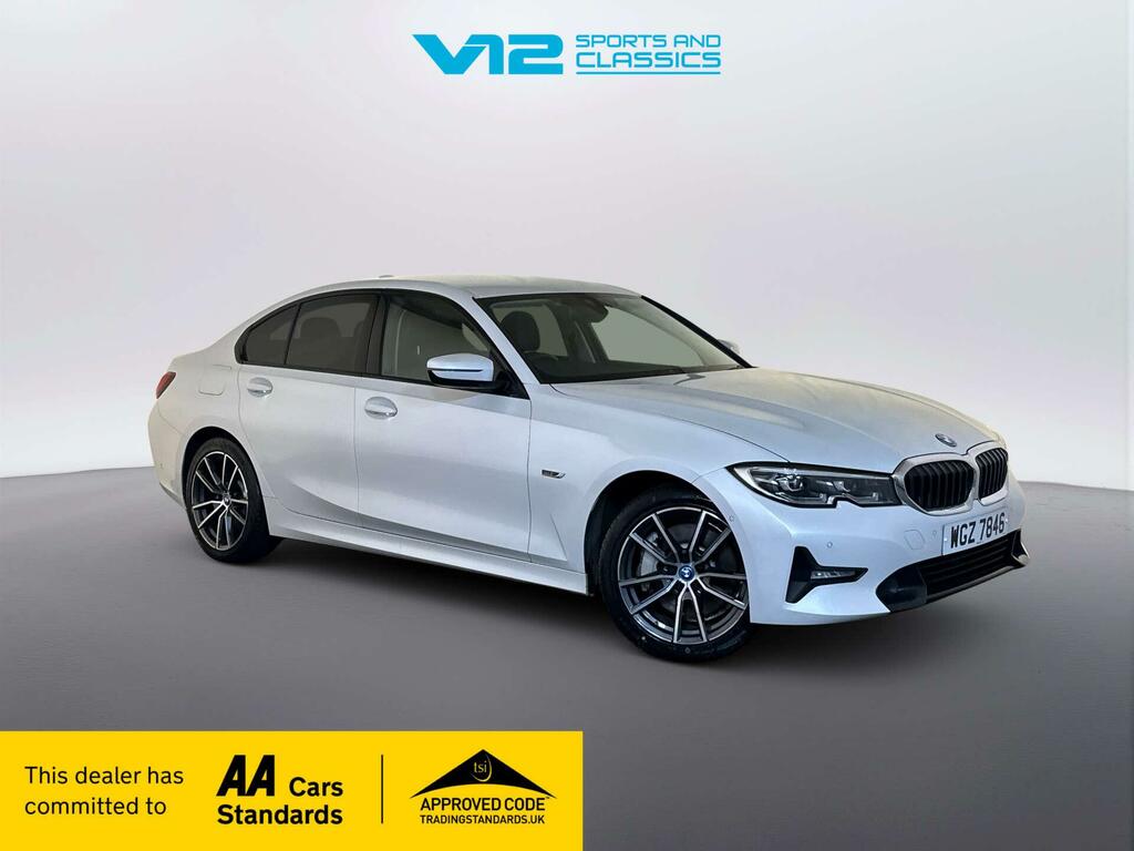 BMW 3 Series 2.0 330E 12Kwh Sport Pro Saloon Plug-in White