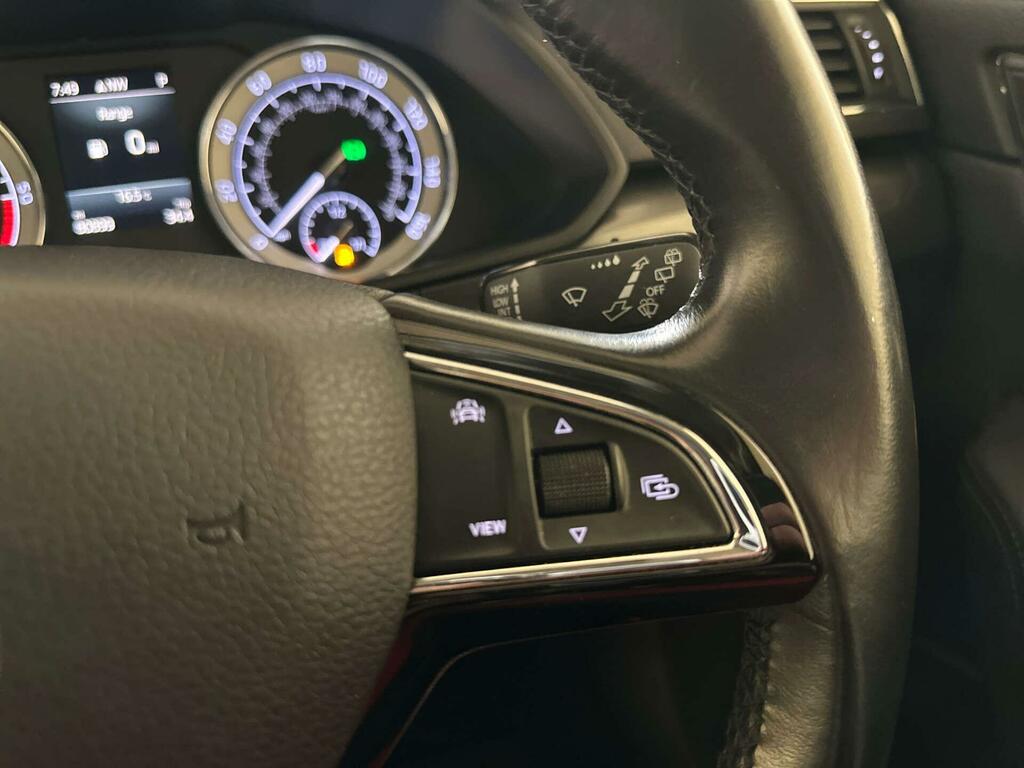 Skoda Superb Automatic Grey #17